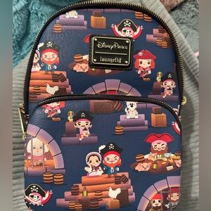 NWT Disney Parks Pirates of the Caribbean Loungefly